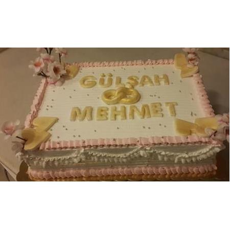 Pembe Beyaz Söz - Nişan Pastası
